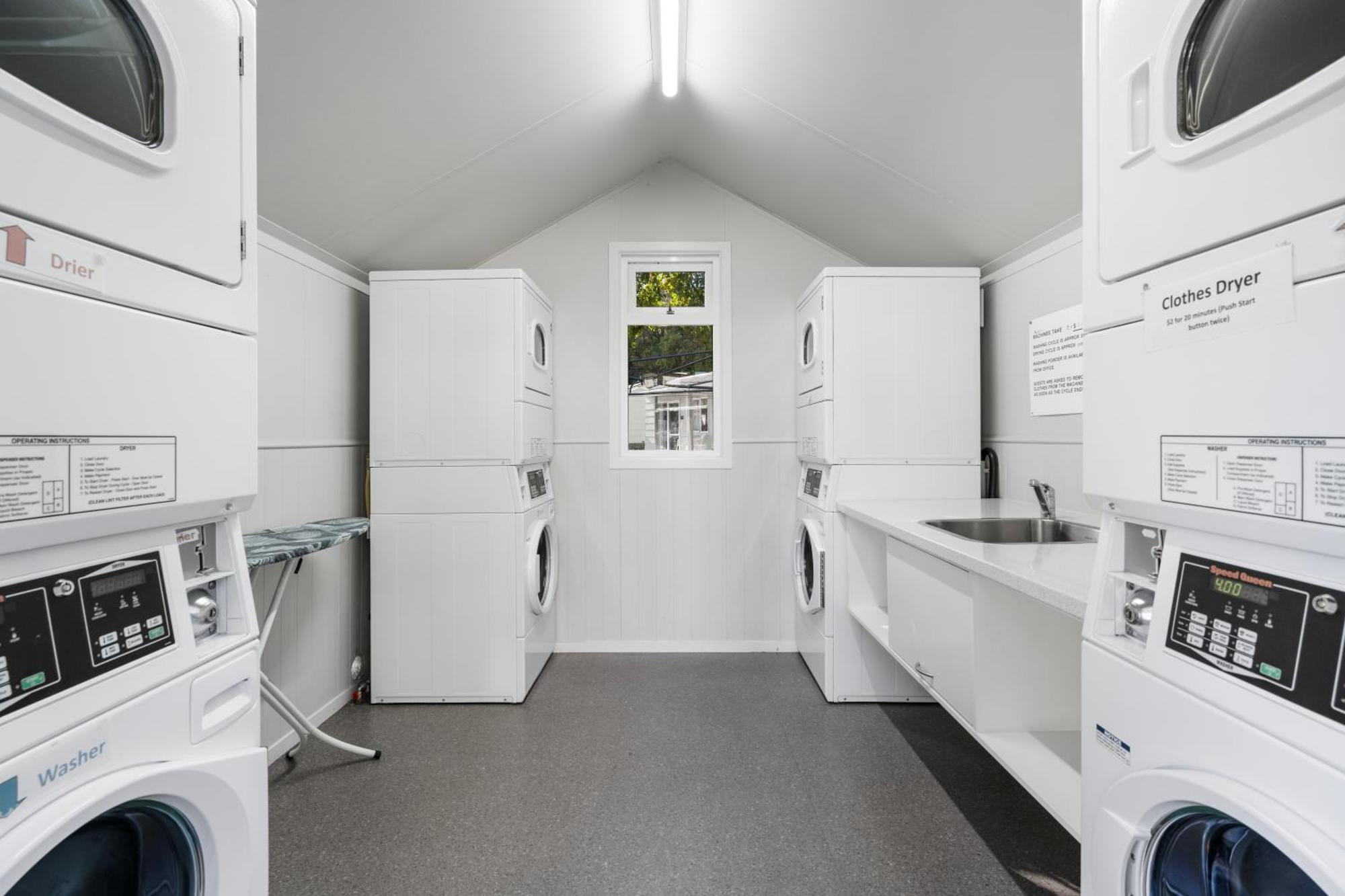 Tasman Holiday Parks Picton Zewnętrze zdjęcie Laundry facilities at the University of Cambridge