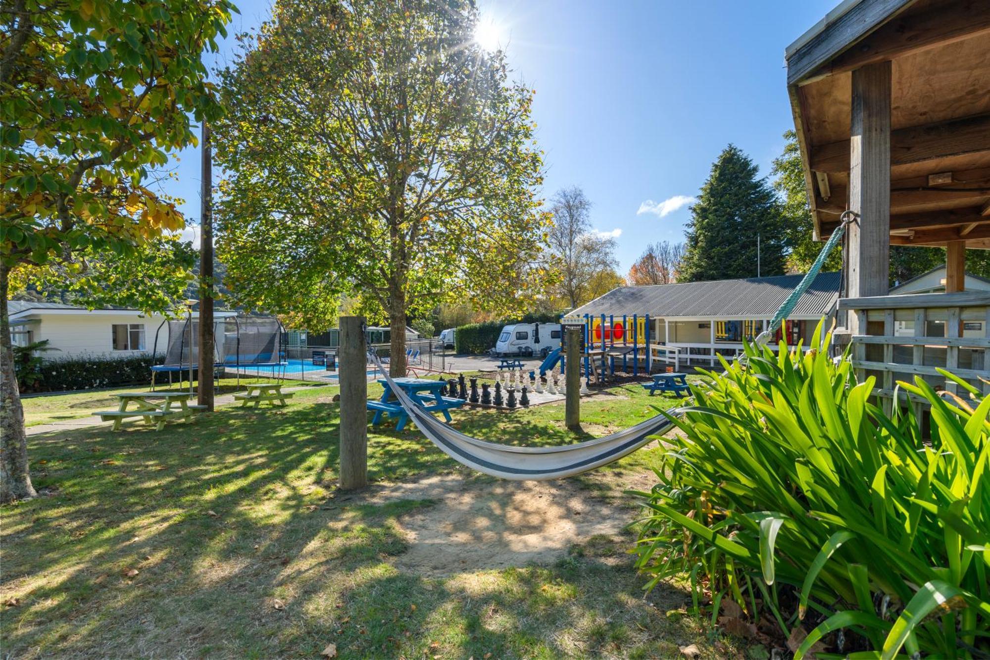 Tasman Holiday Parks Picton Zewnętrze zdjęcie Camping in France